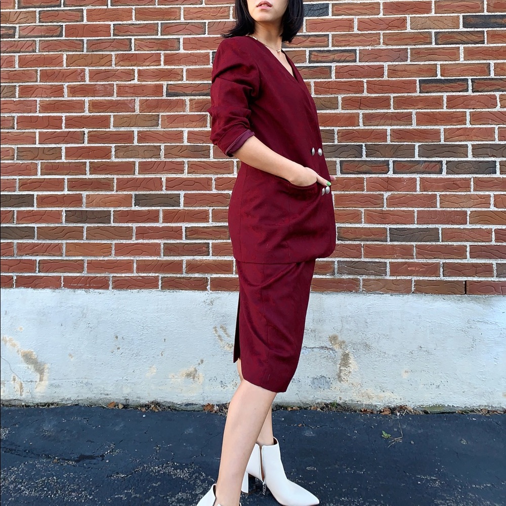 Jones NY 100% Wool Burgundy Skirt Suit 2pc Set